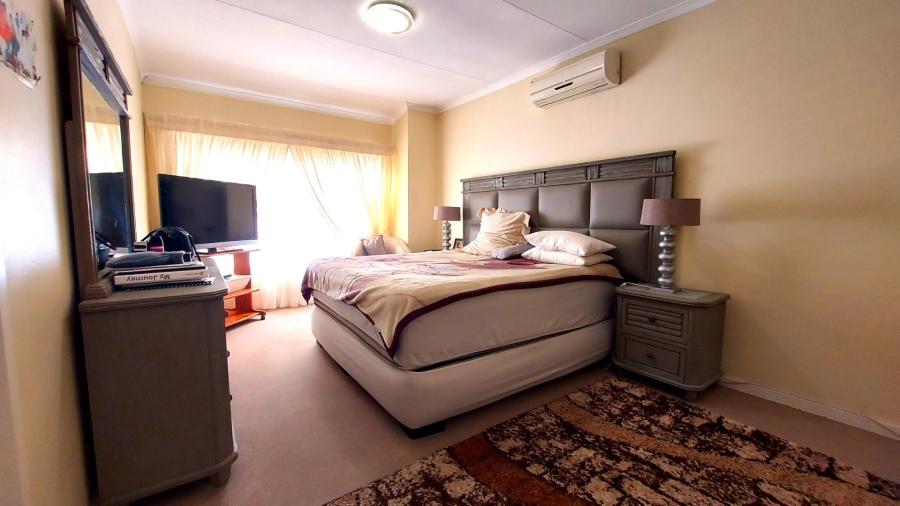 4 Bedroom Property for Sale in Melodie North West